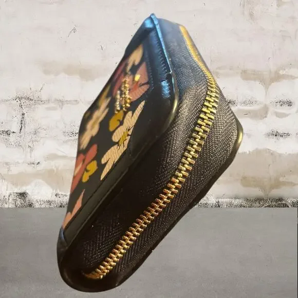 Kate Spade NWOT Traveler Small Zip Wallet Blue Multi - Picture 3 of 7